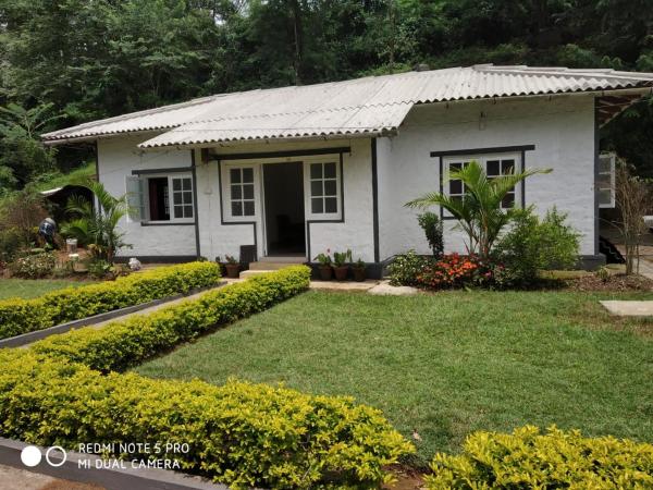 Nella foto è visibile l'oggetto Munnar heritage bungalow situato nella città di Munnar.