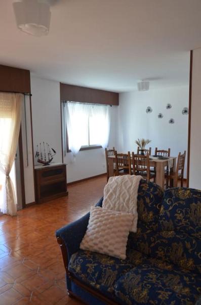 På billedet ses objektet Apartamento Chenlo beliggende i byen Sanxenxo.
