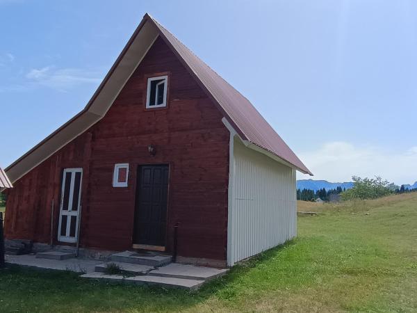 På billedet ses objektet Under Milky Way beliggende i byen Podgora.