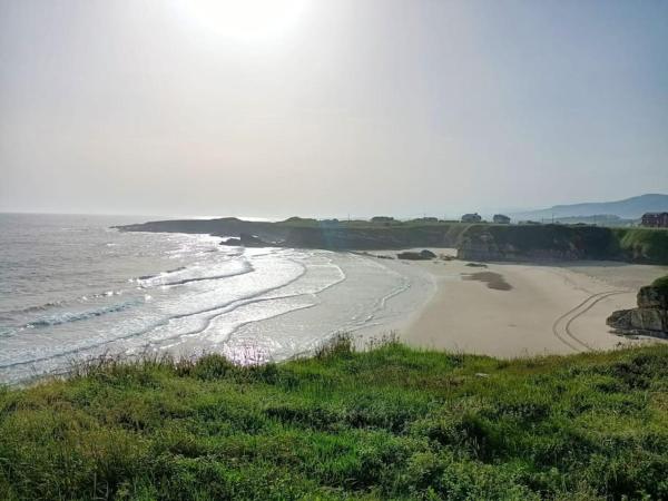 Na zdjęciu widoczny jest obiekt Apartamento con vistas al mar położony w mieście Foro.