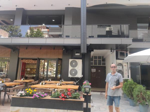Na fotografii je vidět objekt Appartamento accogliente a Durazzo, vicino al mare nacházející se ve městě Durrës.