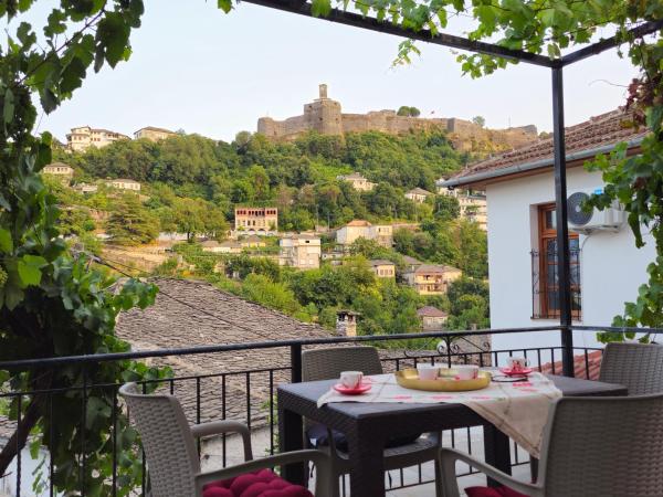 Mezini Guest House - Gjirokaster