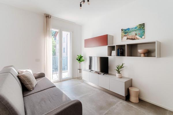 På bildet vises objektet Lario Suite Apartments by Quokka 360 - Close to Como Downtown som ligger i byen Como.