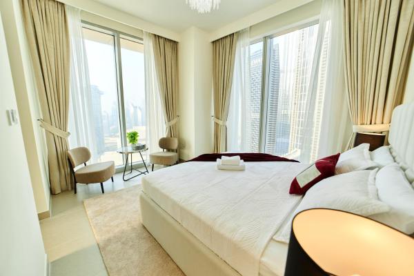 A la foto es mostra l'objecte SVIZONA Premium 3BR Suite with Iconic Burj Khalifa, Dubai Fountain & Opera Views, Downtown Dubai situat a la ciutat de Dubai.