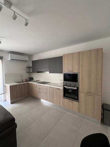 Fotografia 5: Central, Modern & New Apt