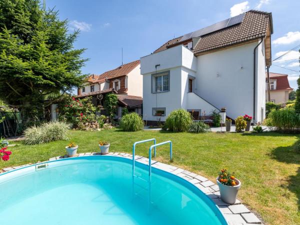 Holiday Home ŘEvnice By Interhome - 프라하