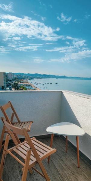 Op de foto is het object Apolonia Seaside Apartments te zien, gelegen in de stad Durrës.