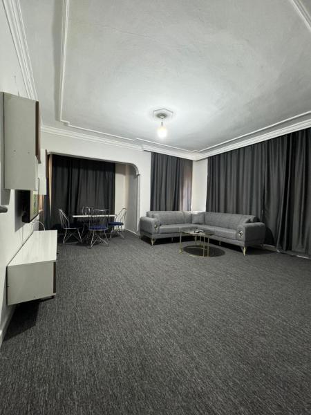 Na zdjęciu widoczny jest obiekt Yakamoz Rezidans & Apart Otel położony w mieście Kayapınar.