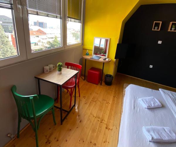 Mickitos Long Term Rooms, Skopje