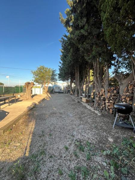 La photo montre l'objet Haut de Villa, Jardin, Piscine ! situé dans la ville de Fos-sur-Mer.
