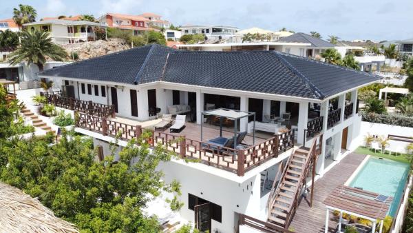 Beautiful Villa With Pool Near The Beach For Groups - Curaçao