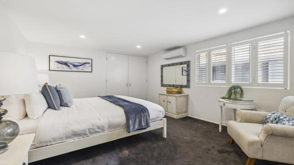 Hampton on the Beach - Stunning Beach Front, Sleeps 8的照片8