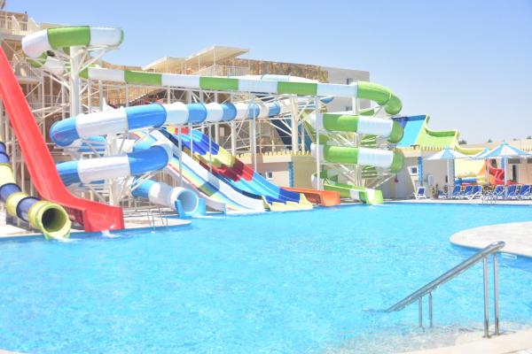 AMC Royal Hotel & Spa, Хургада