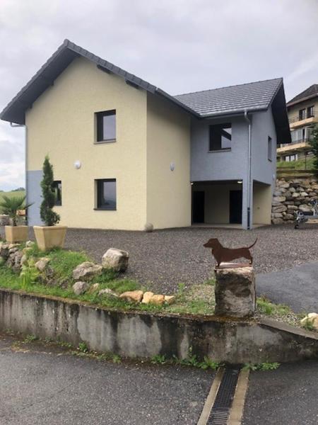 A la foto es mostra l'objecte TUAMOTU - Location 3 Chambres le Bourget du Lac Chambéry situat a la ciutat de Le Bourget-du-Lac.