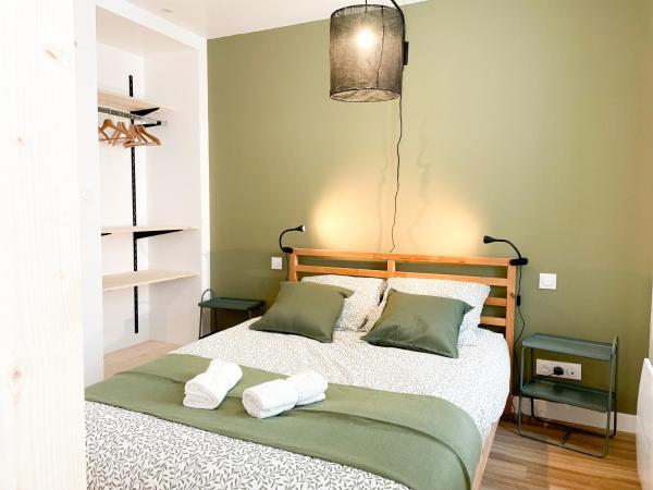 A la foto es mostra l'objecte Le petit loft situat a la ciutat de Brest.