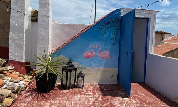 A la foto es mostra l'objecte Casa de Los Dos Flamencos situat a la ciutat de Miramar.
