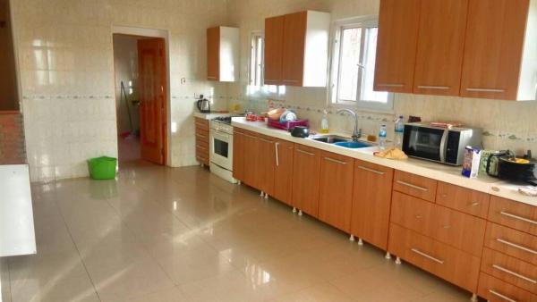 På billedet ses objektet Brufut Heights Apartment beliggende i byen Brufut.
