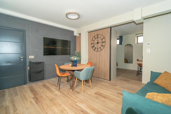 Na zdjęciu widoczny jest obiekt Apartamentos LA AMISTAD położony w mieście Santander.