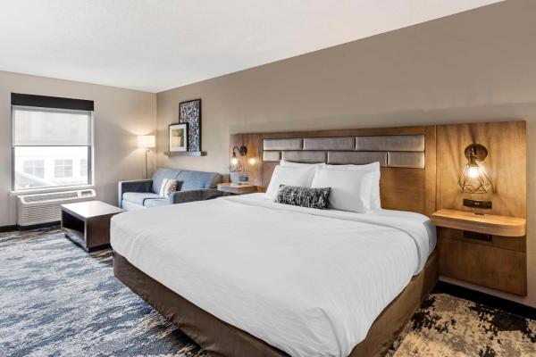 A la foto es mostra l'objecte Best Western Plus Bourbonnais Hotel & Suites situat a la ciutat de Kankakee.