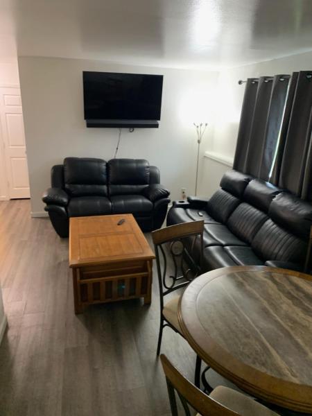 410 E45th 2 Bedroom Apartment - Anchorage, AK