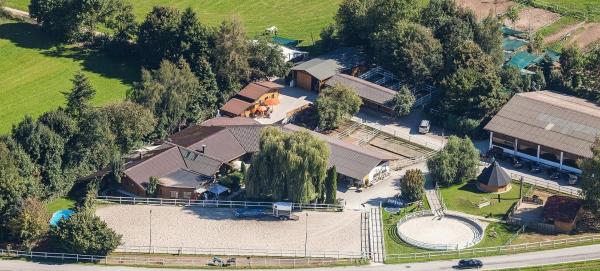 Στη φωτογραφία φαίνεται το αντικείμενο AP-Ranch Ferienzimmer Auszeit που βρίσκεται στην πόλη Friedburg.