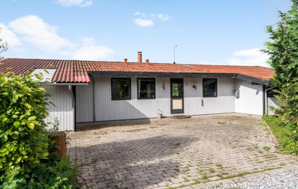 A la foto es mostra l'objecte 4 Bedroom Cozy Home In Vordingborg situat a la ciutat de Vordingborg.