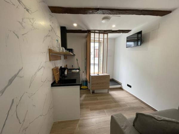 A la foto es mostra l'objecte Apartamento 04 situat a la ciutat de Castroverde.