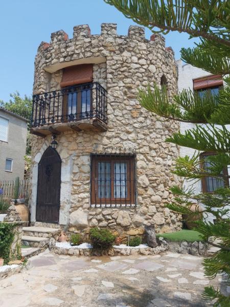 Kuvassa näkyy kohde EL CASTELLET, joka sijaitsee kaupungissa La Jana.