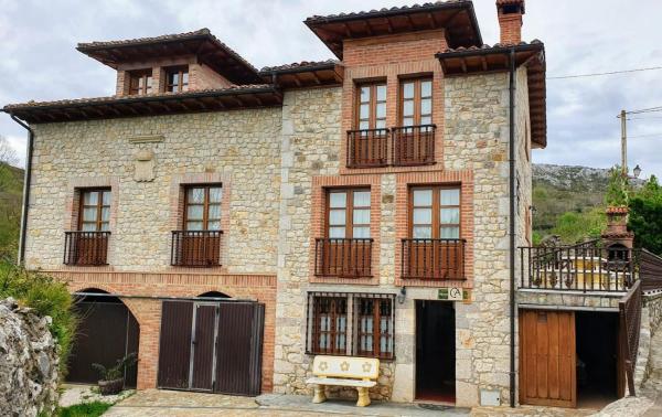 La Casa Grande De Cabrales I - Asturias