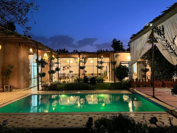 På billedet ses objektet La villa Berbère - Famille uniquement beliggende i byen Marrakech.