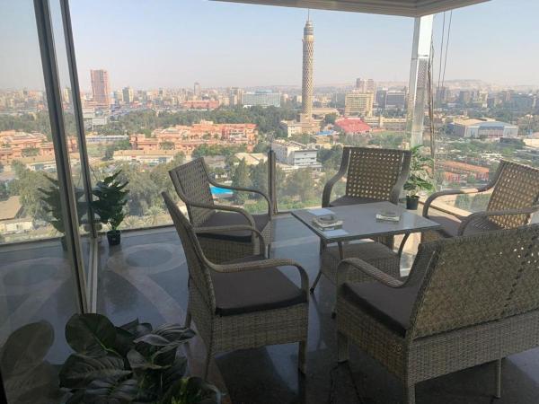 Nella foto è visibile l'oggetto panoramic nile view apartment situato nella città di Il Cairo.
