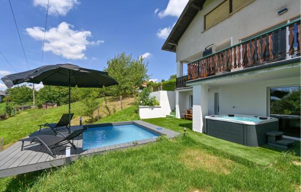 A la foto es mostra l'objecte Nice Home In Lopatinec With Kitchen situat a la ciutat de Bogdanovec.
