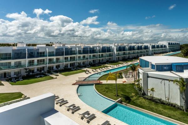 A la foto es mostra l'objecte Cana Rock Condos situat a la ciutat de Punta Cana.