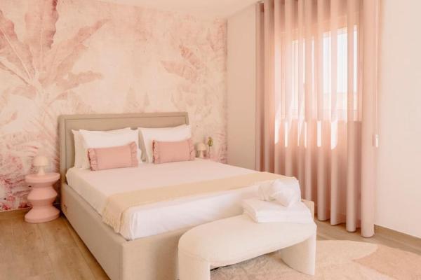 På billedet ses objektet Glam House no coração da cidade beliggende i byen Faro.