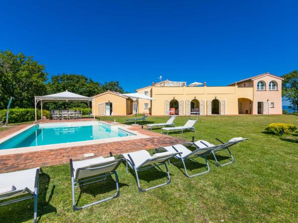 A la foto es mostra l'objecte Villa Poggio al Pruno by Interhome situat a la ciutat de Sassa.