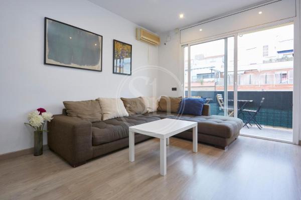 Top Flat Sagrada, Barcelone