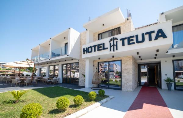 Na foto é possível ver o objeto Hotel Teuta localizado na cidade de Ulcinj.