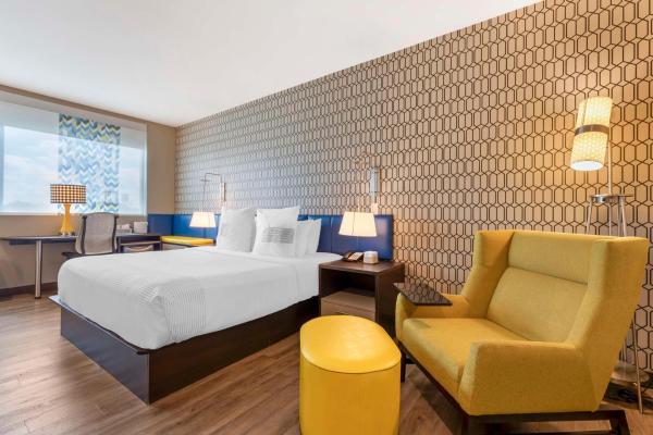 Glō Best Western Dallas South Desoto - Dallas, TX