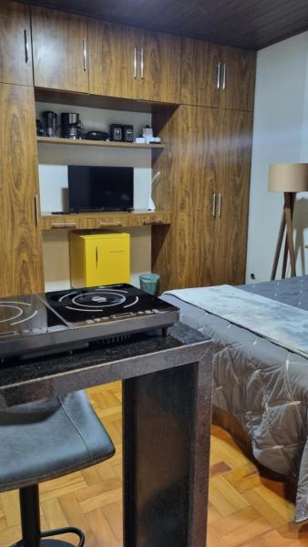 A la foto es mostra l'objecte Loft no Centro Petropolitano situat a la ciutat de Petrópolis.