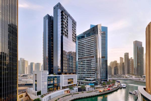 Na fotografii je vidět objekt Crowne Plaza Dubai Marina by IHG nacházející se ve městě Dubaj.