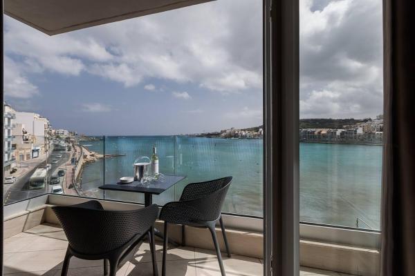 Lovely 1bed Seafront Spb - Flat 4 By Homely, San Pawl il-Baħar