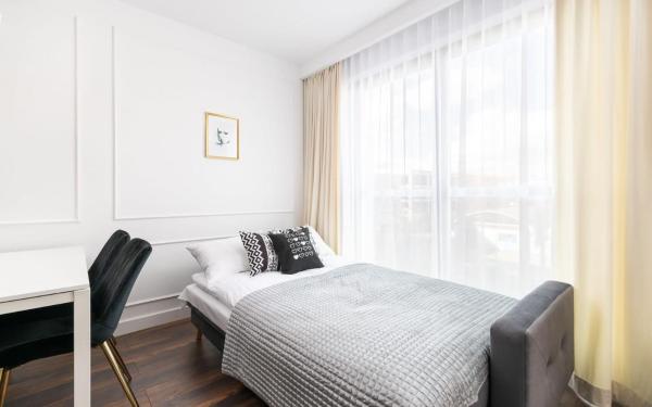 Foto 6: Classy & Prestigious Apartment Next To The Metro Station by Noclegi Renters