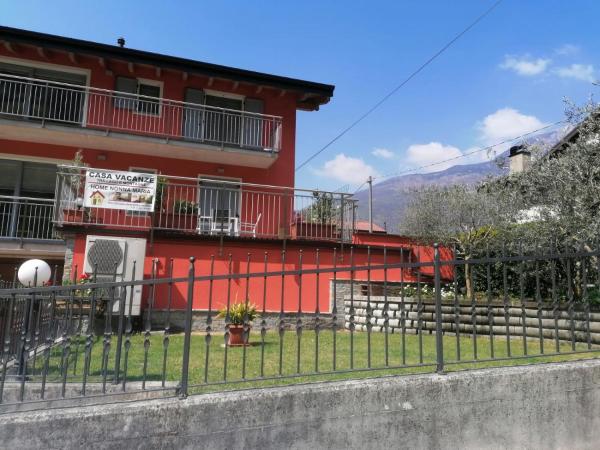 På billedet ses objektet Tra lago e montagne home nonna Maria beliggende i byen Dubino.