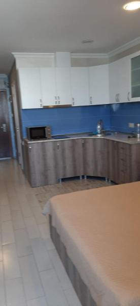 Φωτογραφία 5: studio with sea view in Orbi Residens