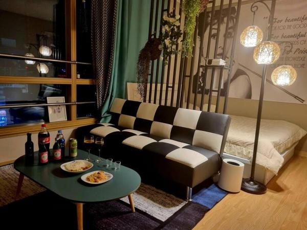 A la foto es mostra l'objecte High floor with netflix situat a la ciutat de Gwangju.