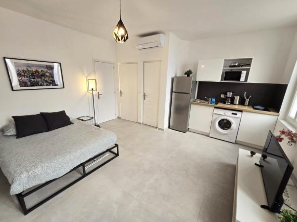 Fotografie 6: GregBnb - Studio 22m2 - Climatisé -10min Gare - 2