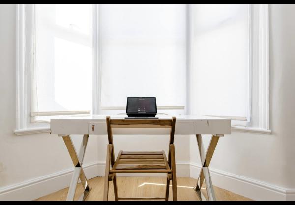 Fotografie 5: Private Room in Allerton - Quiet & Comfortable