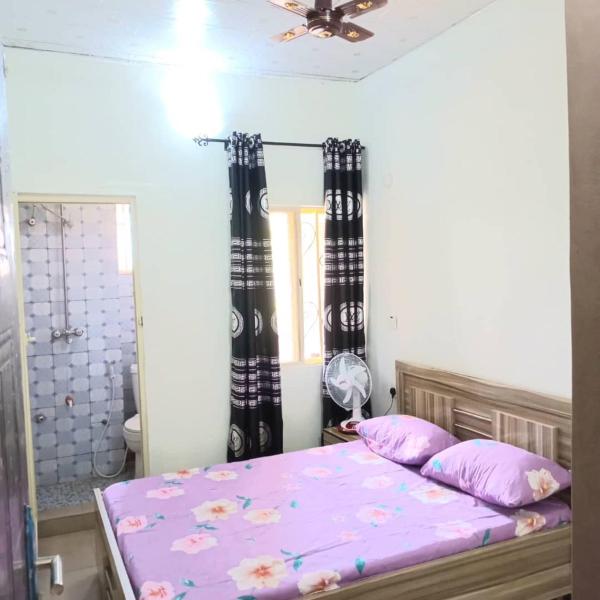 A la foto es mostra l'objecte EDEK Guest HOME situat a la ciutat de Imogwu-Agwa.