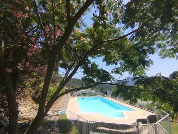 På billedet ses objektet Un gîte en cévennes beliggende i byen Sainte-Cécile-dʼAndorge.