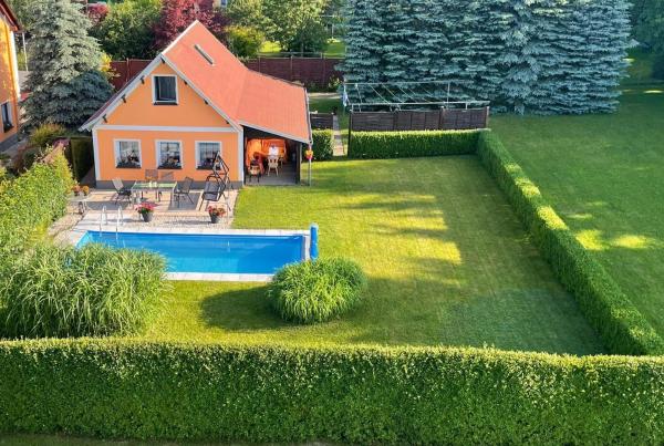 A la foto es mostra l'objecte Ferienhaus Lenkersdorf situat a la ciutat de Zwönitz.